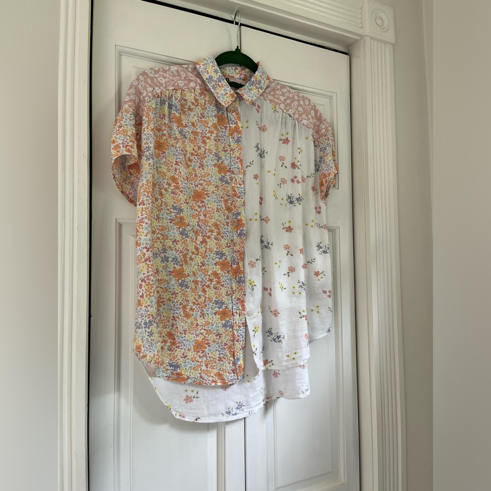 SO Goods for Life Juniors size M floral button up cottagecore patchwork flower